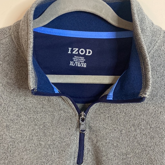 IZOD Midweight 1/4 Zip Golf Shirt - Picture 5 of 5
